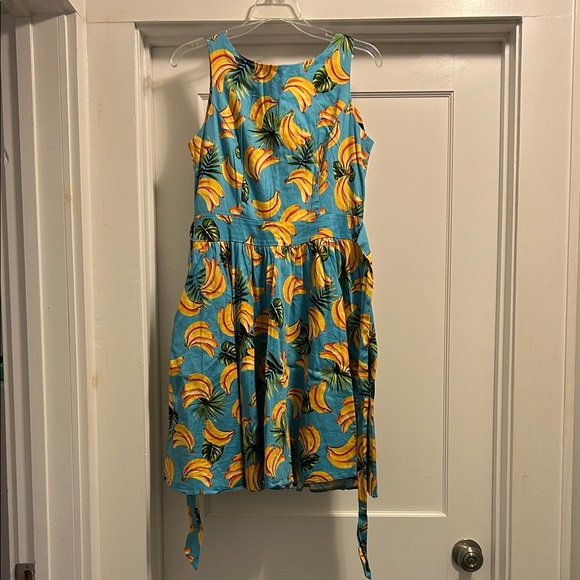 Lady Vintage Vibrant Banana Print Strapless Dress - Picture 1 of 10